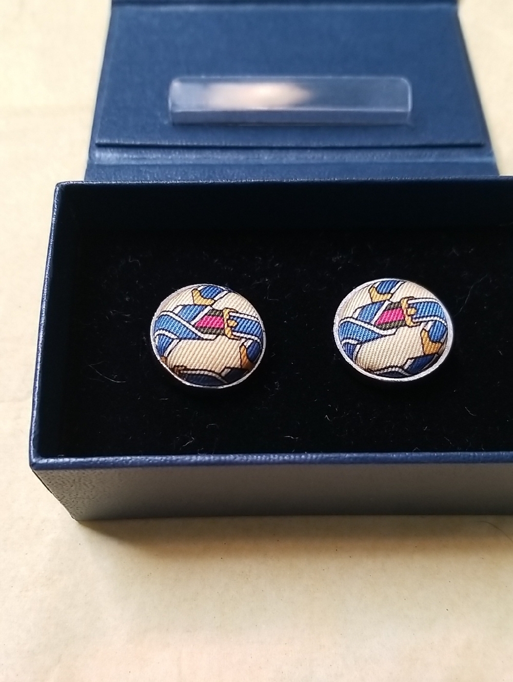Brooks Brothers Silver Cufflinks Fabric Pattern
